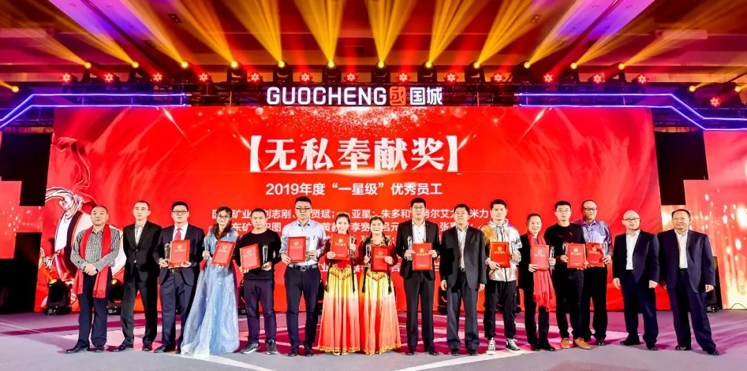 sMbo5yAUQH-xN7AujVzaNA